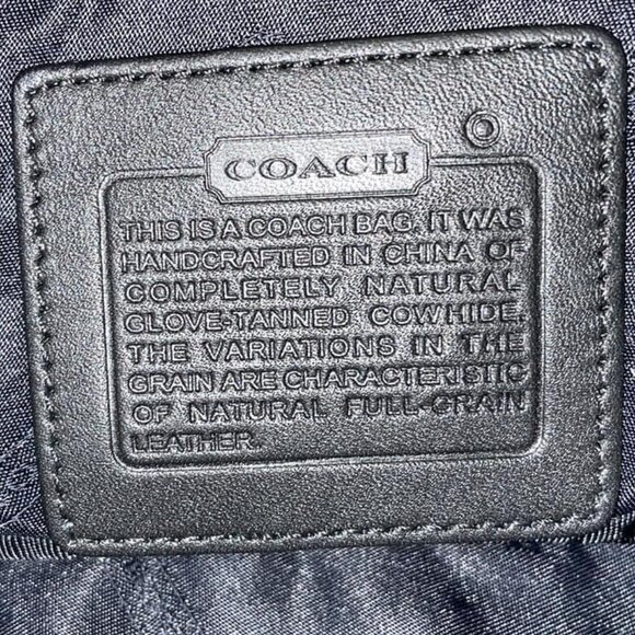 Coach Chunky Case 7193 - Picture 5 of 5